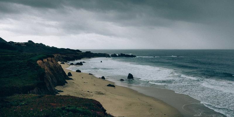 医疗健康新趋势：融合老年护理与家庭护理的智慧照护体系