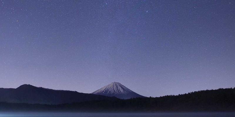 家庭呼吸健康管理新趋势：雾化吸入疗法的规范操作与原木风护理理念